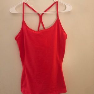 Old Navy active tank with bra